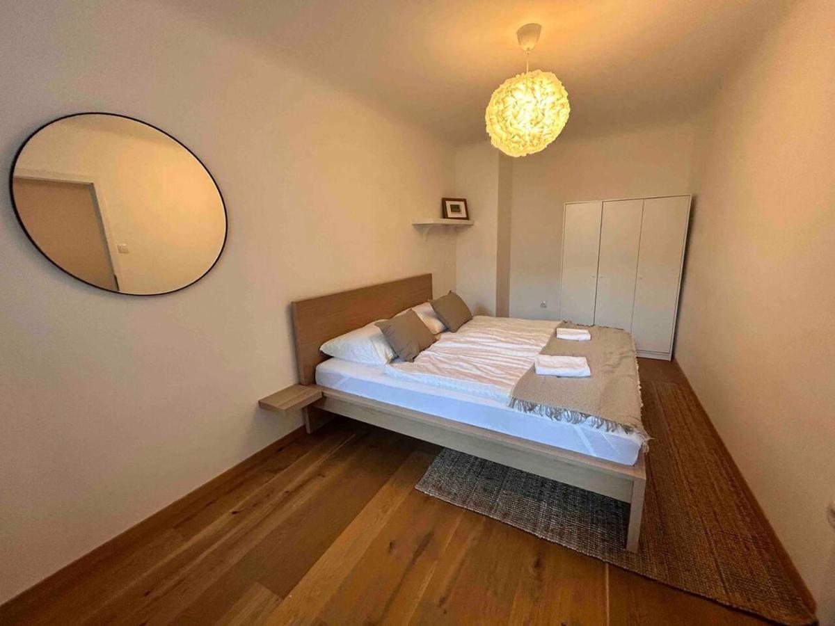 Urbaner Charme: Stilvolles Wohnen Im Herzen Wiens 外观 照片