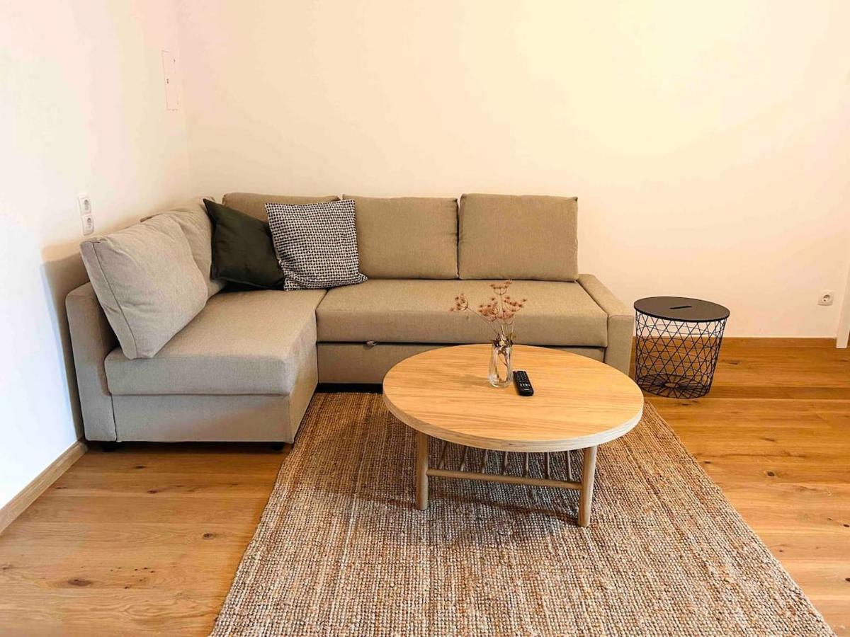Urbaner Charme: Stilvolles Wohnen Im Herzen Wiens 外观 照片